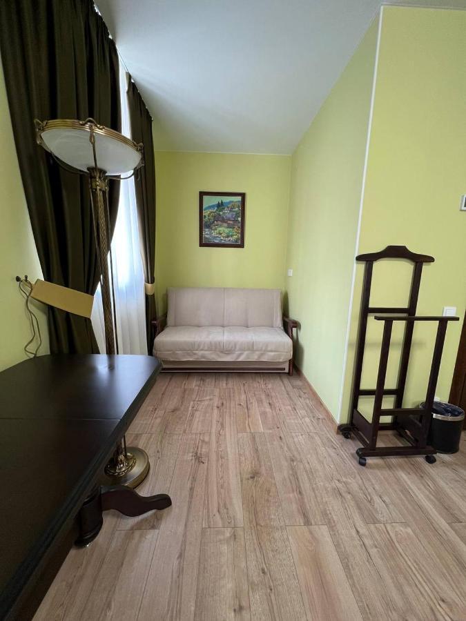 Spadok Hotel Kamianets Podilskyi Bagian luar foto