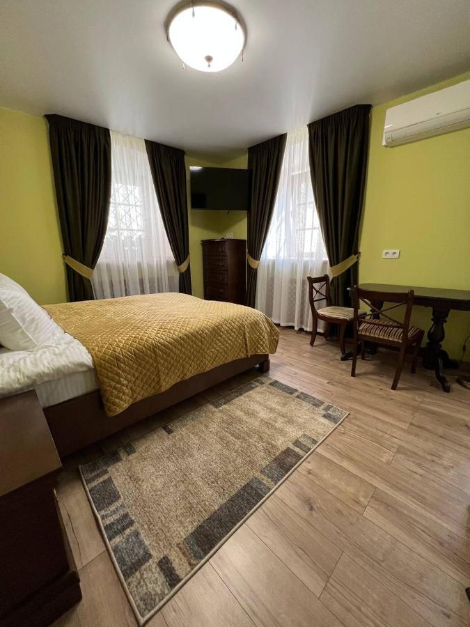 Spadok Hotel Kamianets Podilskyi Bagian luar foto