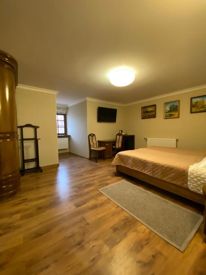 Spadok Hotel Kamianets Podilskyi Bagian luar foto