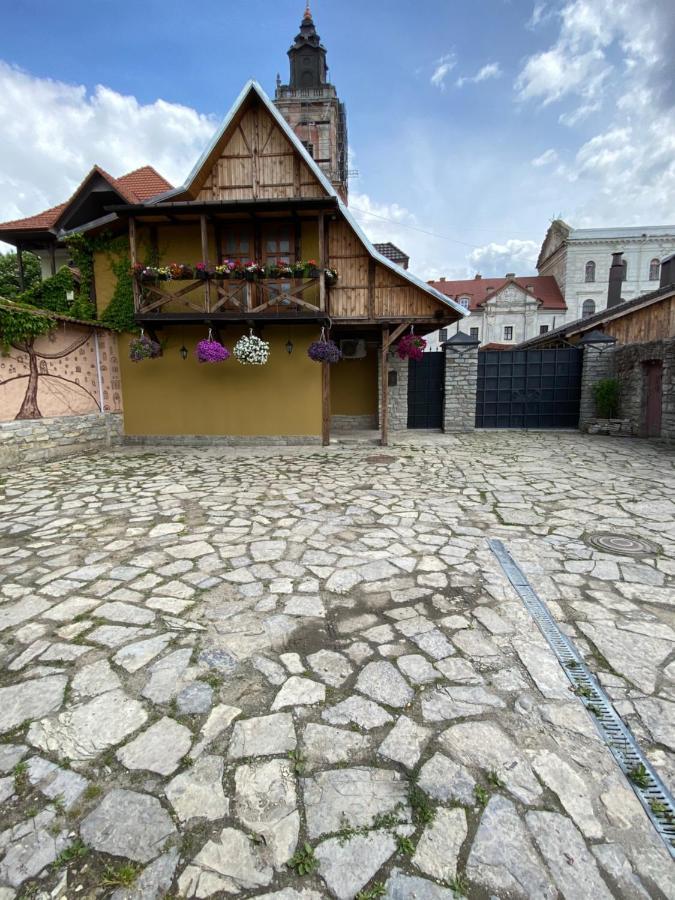 Spadok Hotel Kamianets Podilskyi Bagian luar foto